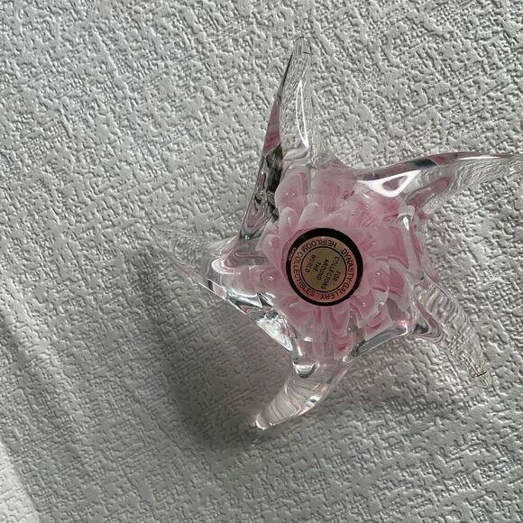 Pink Starfish Glass Dynasty Gallery Paperweight  Figurine Handmade Sealife - Picture 4 of 13